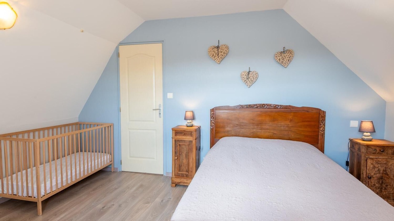 Photo of Bedroom in Saint-Georges-de-Levejac