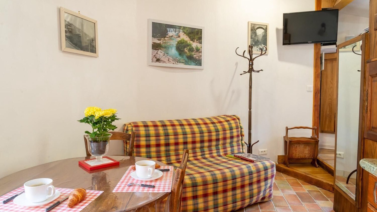 Photo of Livingroom in Pourcharesses