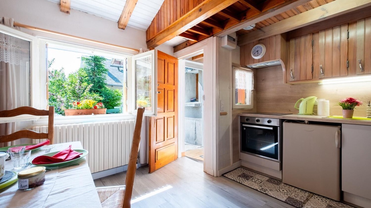 Photo of Kitchen in Fraissinet-de-Lozere