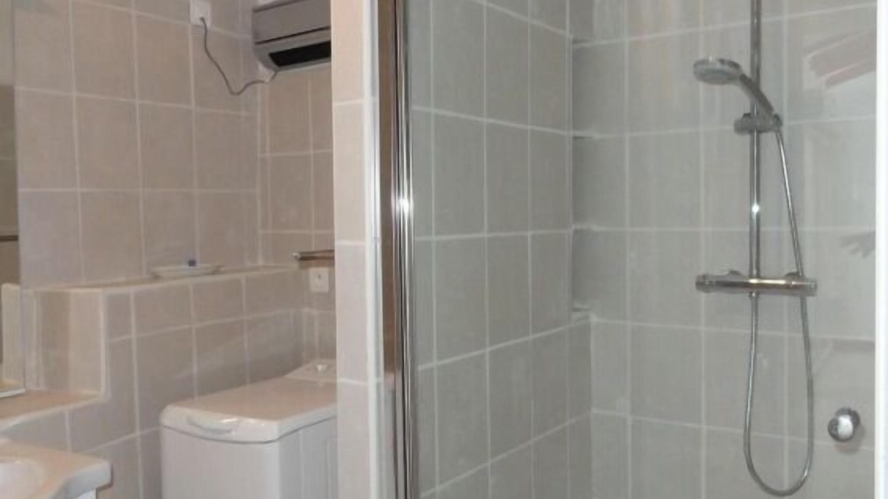 Photo of Bathroom in Saint-Germain-de-Calberte