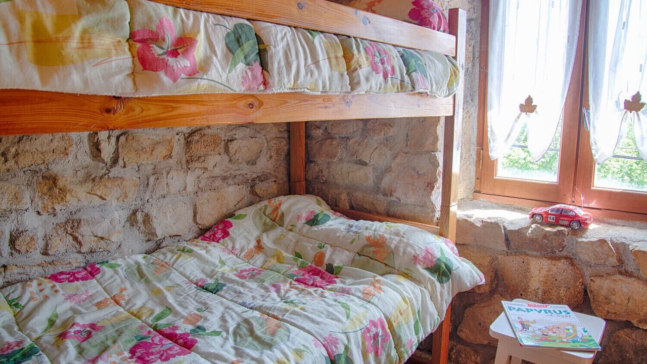 Photo of Bedroom in Saint-Frezal-d'Albuges