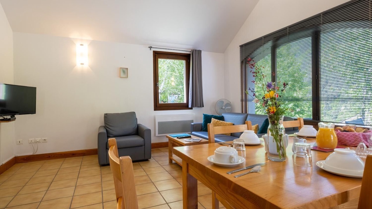 Photo of Livingroom in Saint-Rome-de-Dolan