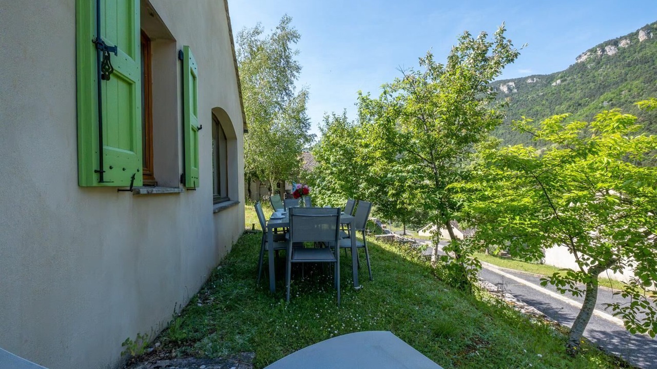 Photo of Outdoor in Saint-Rome-de-Dolan