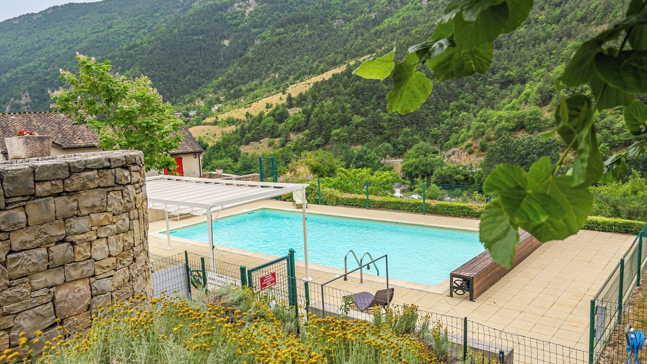 Photo of Outdoor in Saint-Rome-de-Dolan