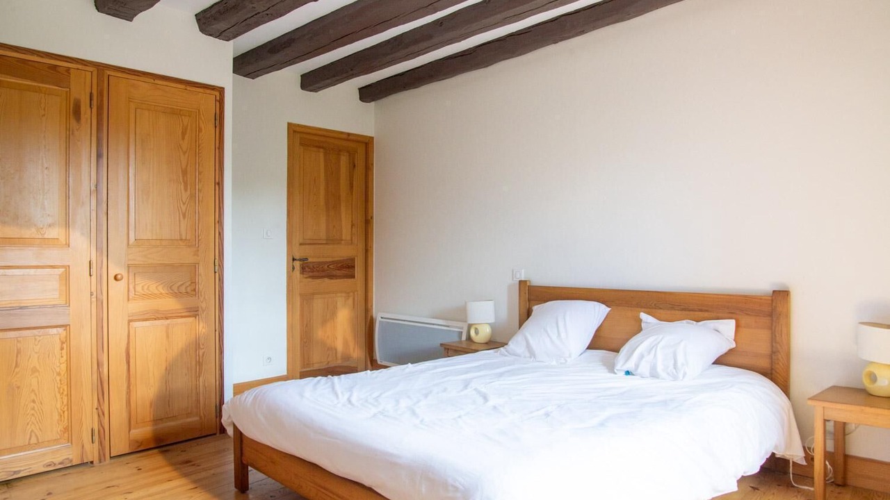 Photo of Bedroom in Villeneuve