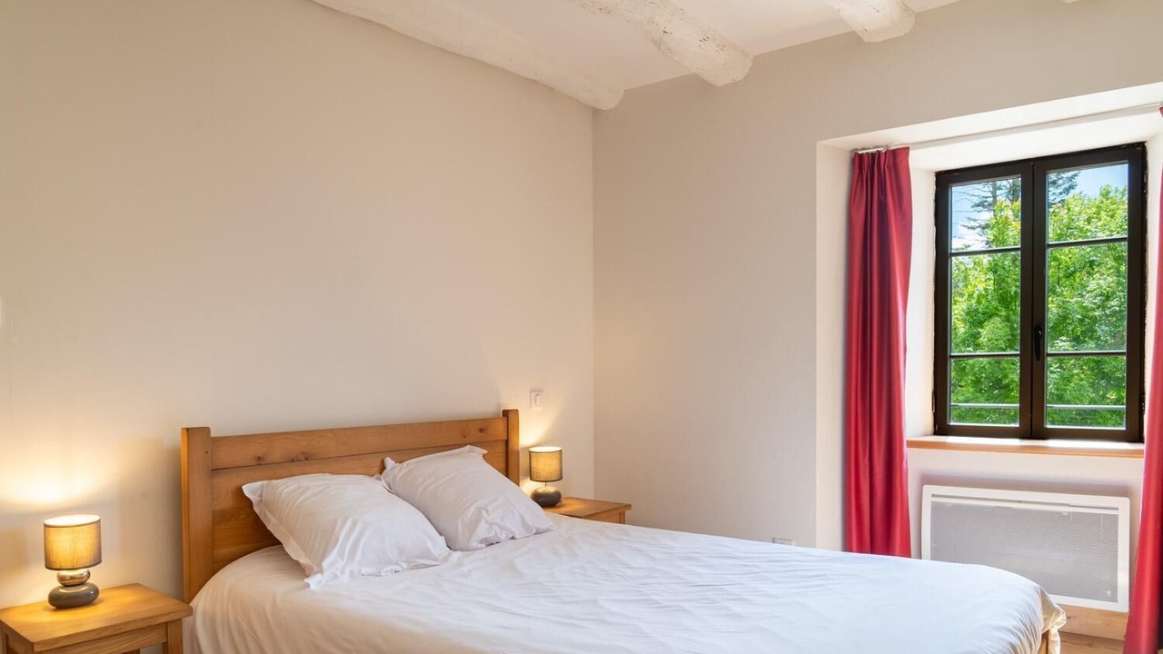 Photo of Bedroom in Villeneuve