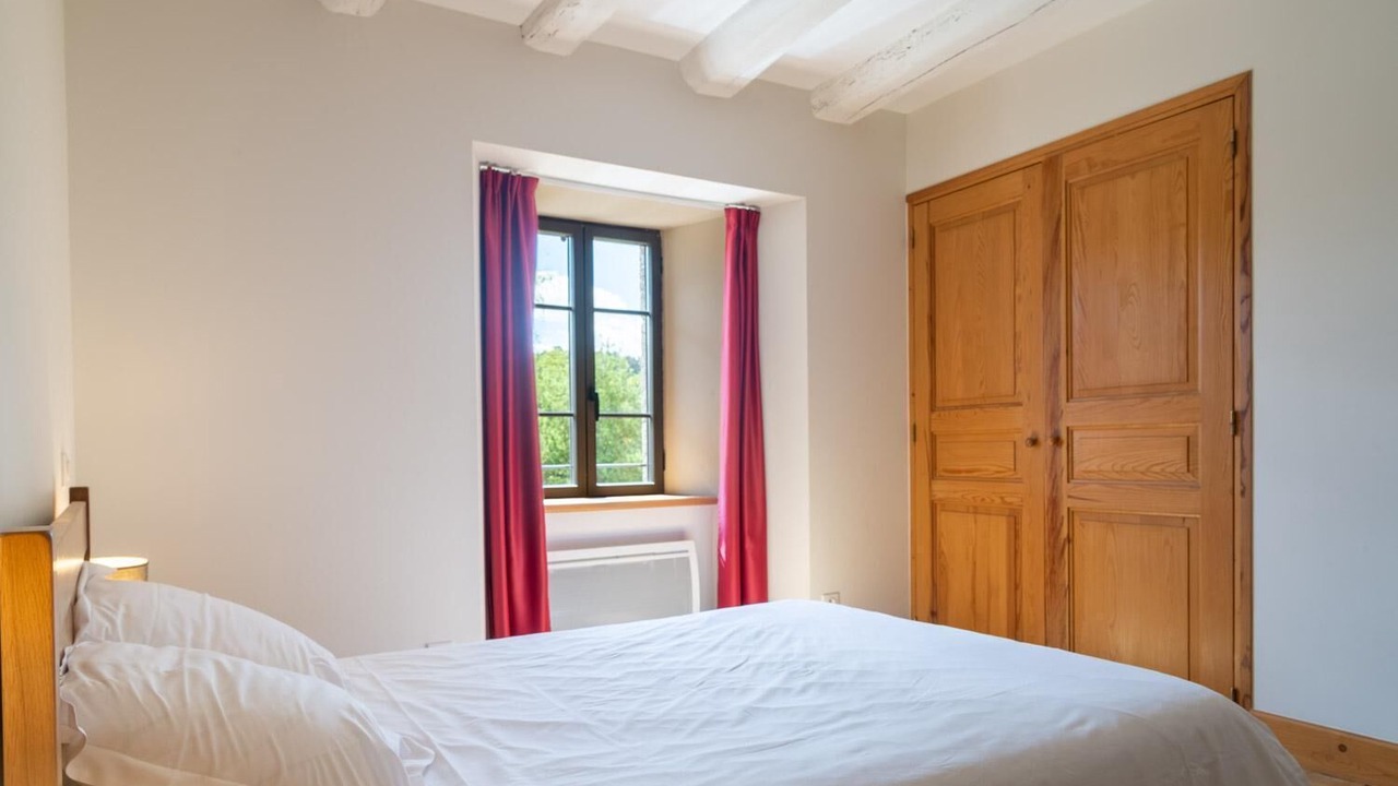 Photo of Bedroom in Villeneuve