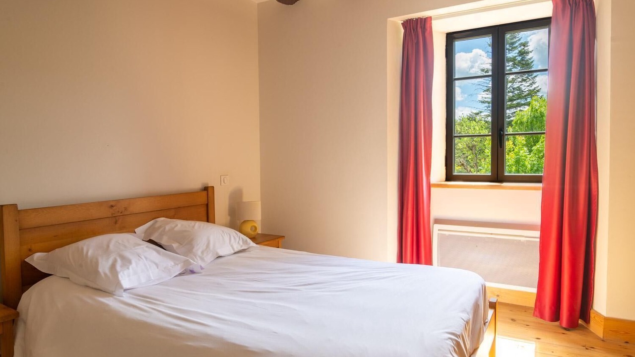 Photo of Bedroom in Villeneuve