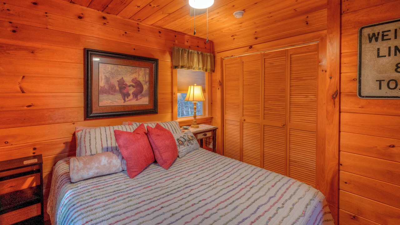 Photo of Bedroom in Murphy