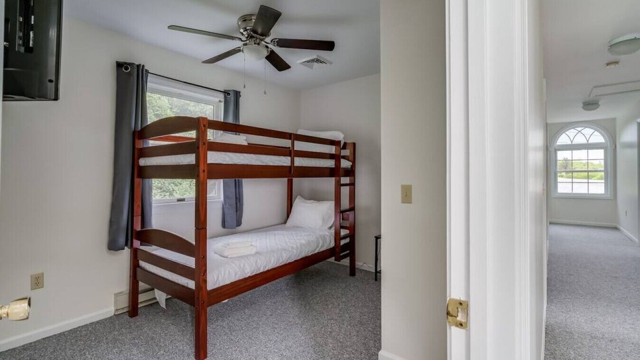Photo of Bedroom in Frontenac
