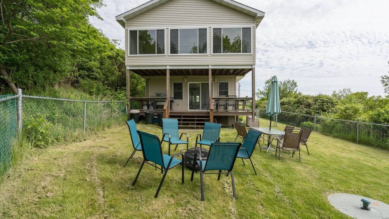 Photo of Outdoor in Frontenac