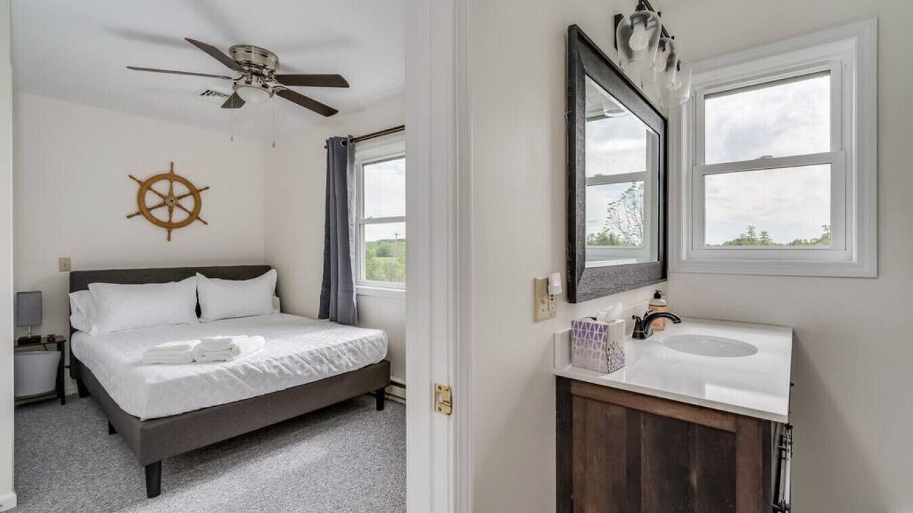 Photo of Bedroom in Frontenac