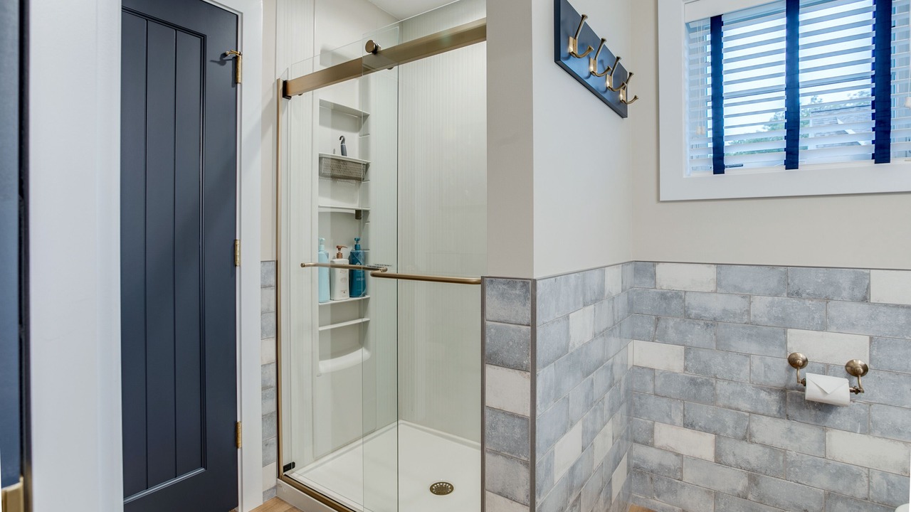 Photo of Bathroom in Mayfield