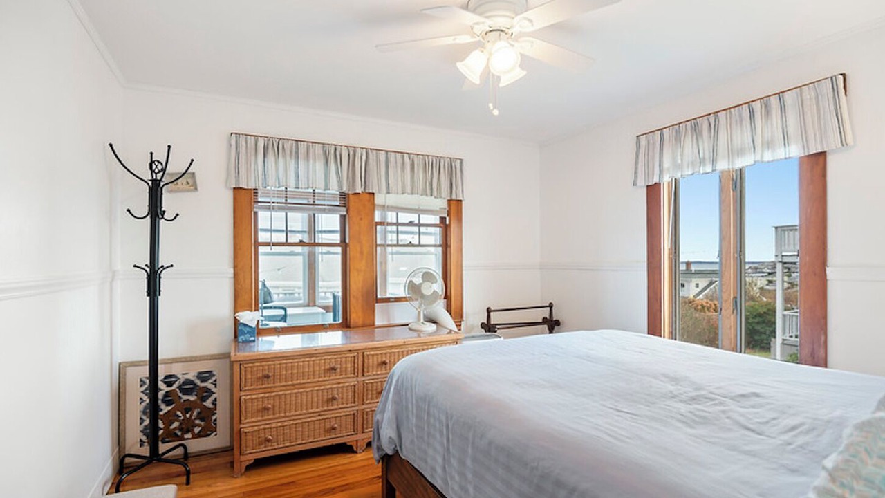 Photo of Bedroom in Great Neck