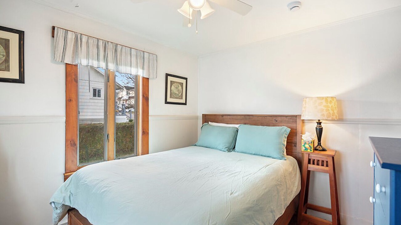 Photo of Bedroom in Great Neck