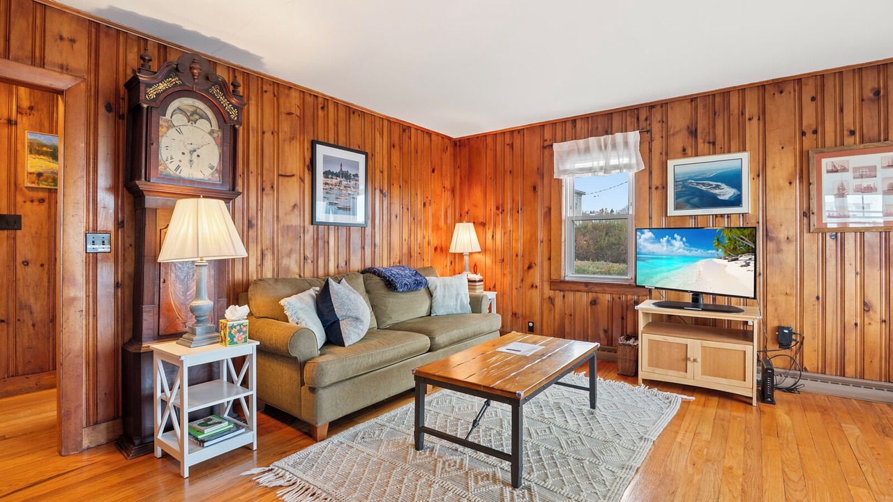 Photo of Livingroom in Great Neck