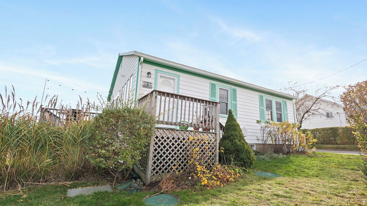 Photo of Outdoor in Great Neck