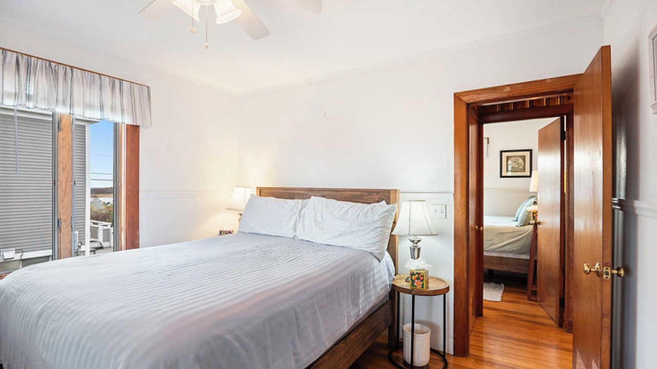 Photo of Bedroom in Great Neck
