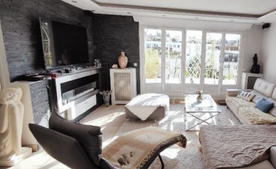 Photo of Livingroom in Neuilly-sur-Seine