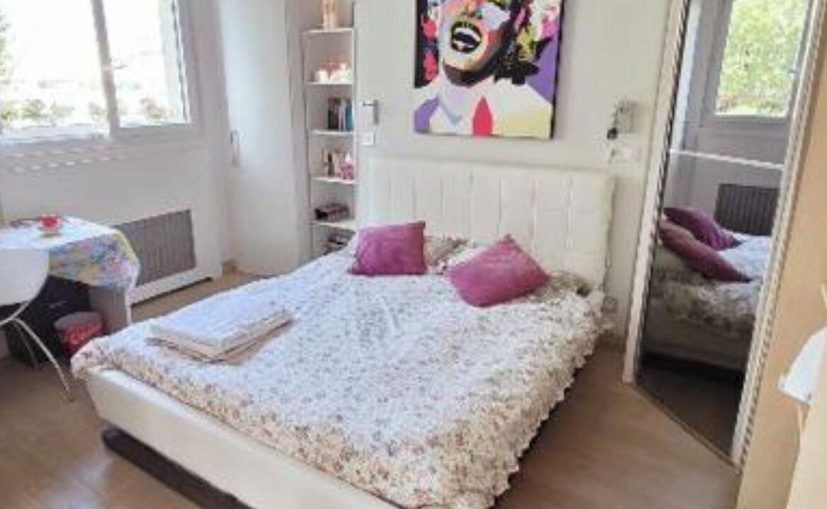 Photo of Bedroom in Neuilly-sur-Seine