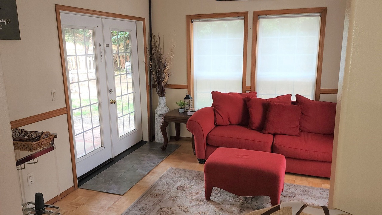 Photo of Livingroom in Lafayette