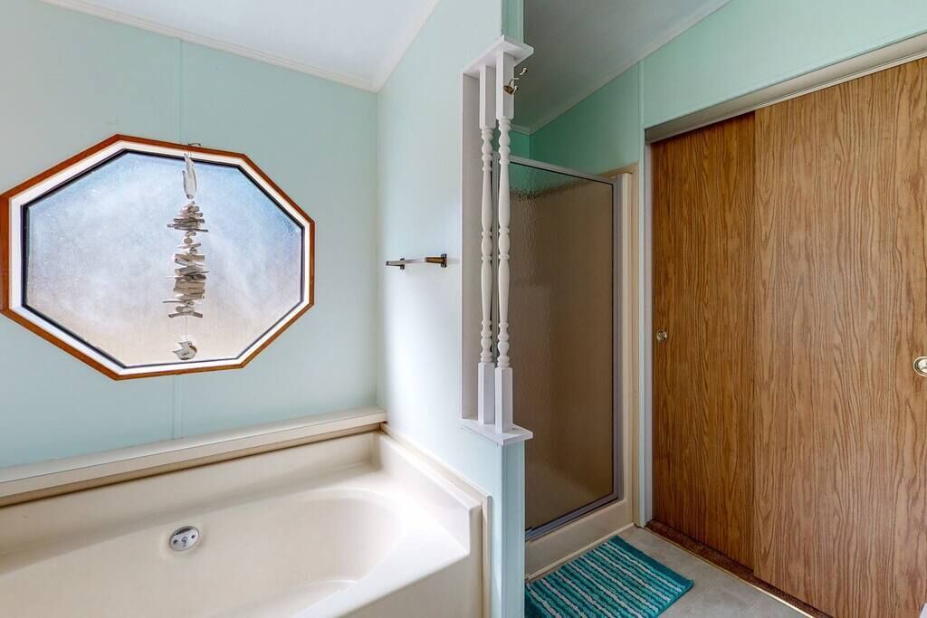 Photo of Bathroom in Harbor