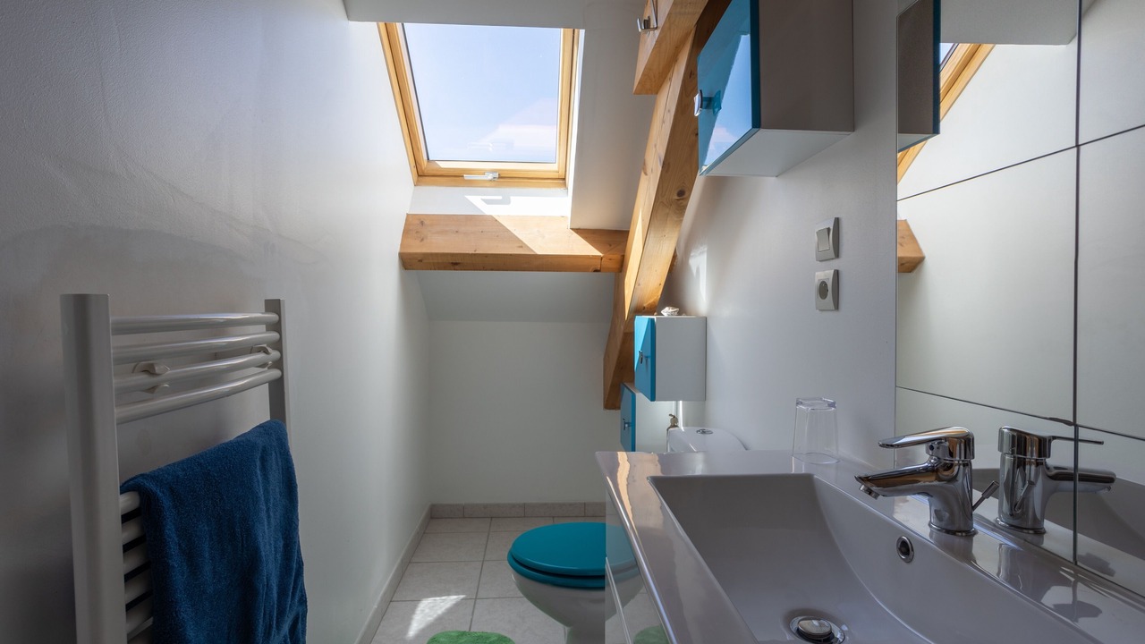 Photo of Bathroom in Embrun