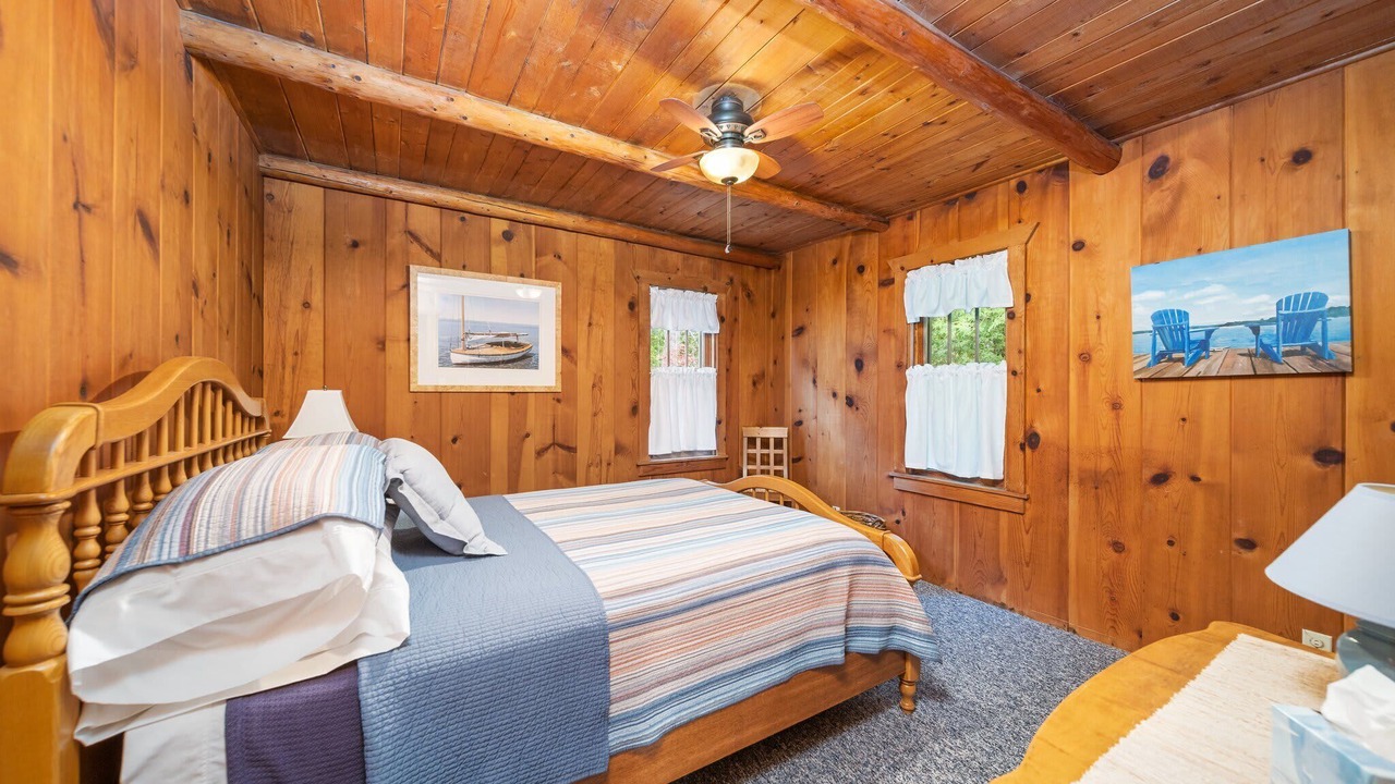Photo of Bedroom in Suttons Bay