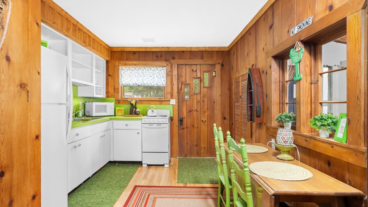 Photo of Kitchen in Suttons Bay