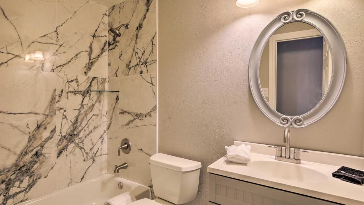 Photo of Bathroom in Garland