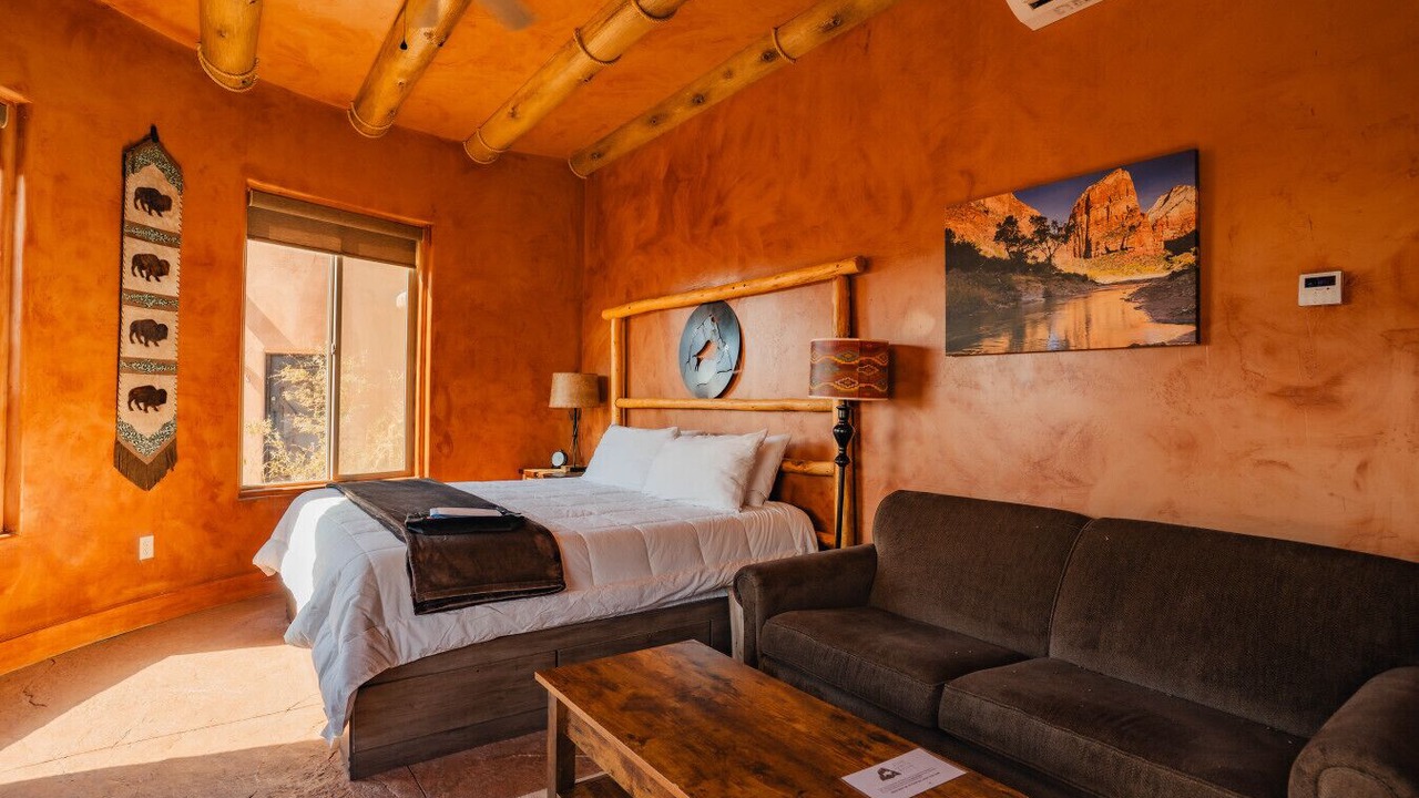 Photo of Bedroom in Virgin