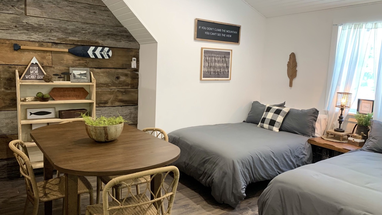 Photo of Bedroom in Tecumseh
