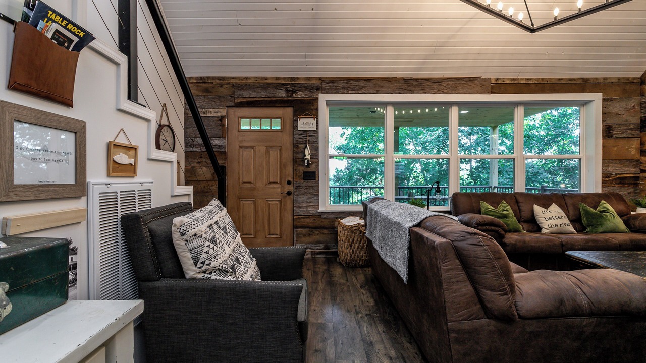 Photo of Livingroom in Tecumseh