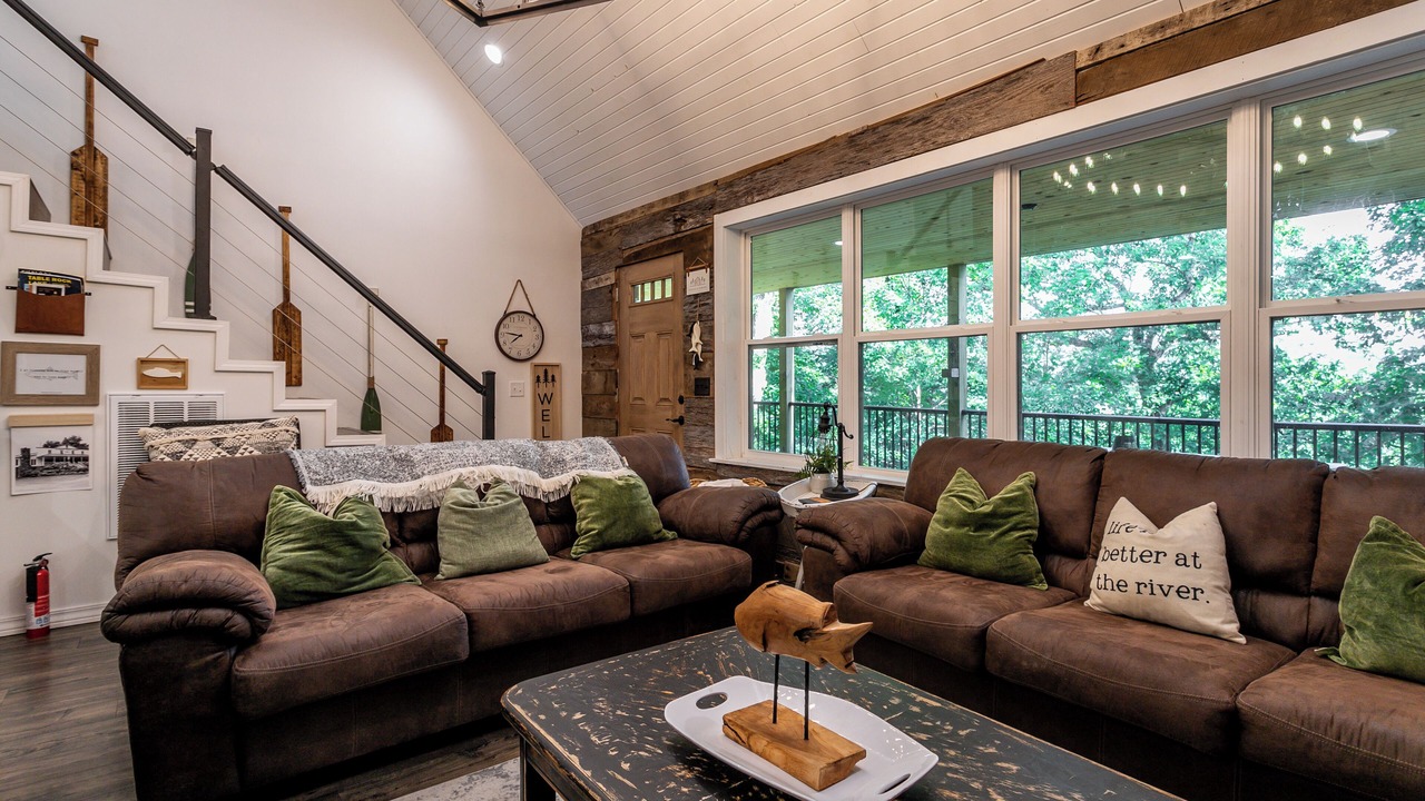 Photo of Livingroom in Tecumseh