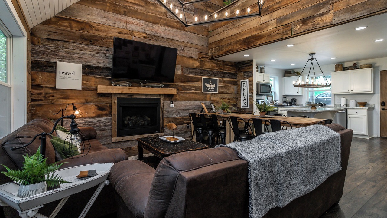 Photo of Livingroom in Tecumseh