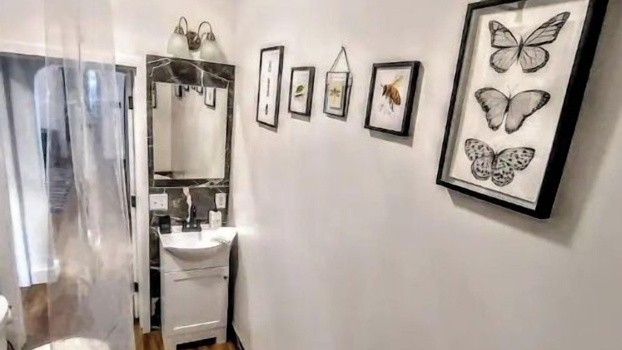 Photo of Bathroom in Downtown Salt Lake City