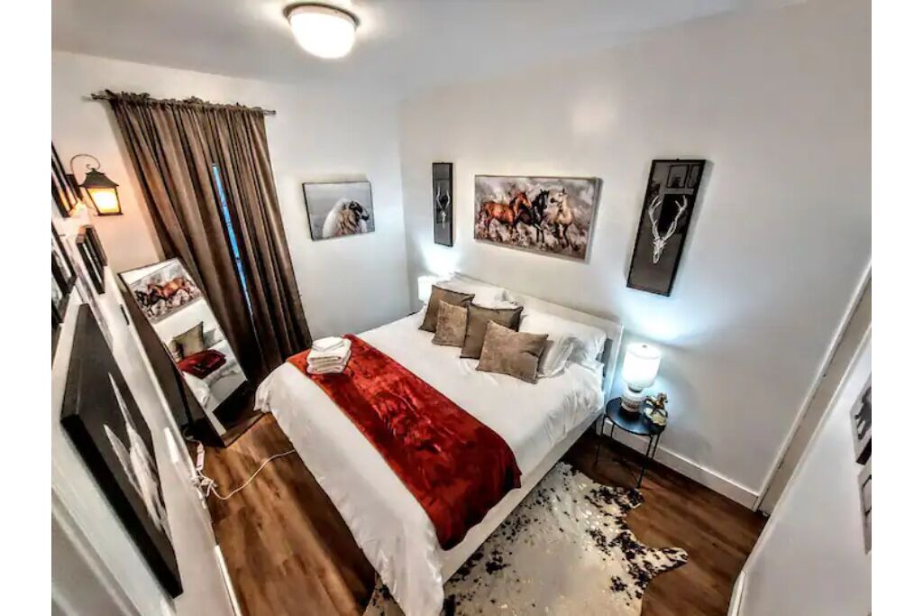 Photo of Bedroom in Downtown Salt Lake City