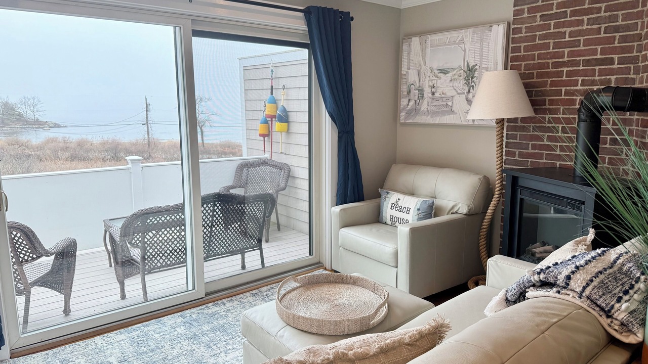 Photo of Livingroom in Cape Neddick