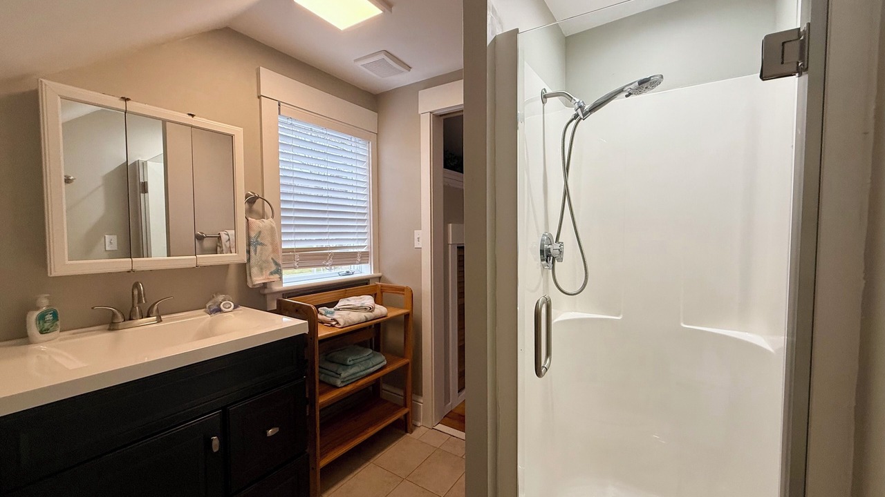 Photo of Bathroom in Cape Neddick