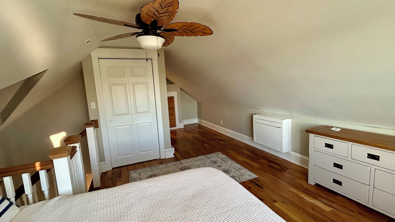 Photo of Bedroom in Cape Neddick