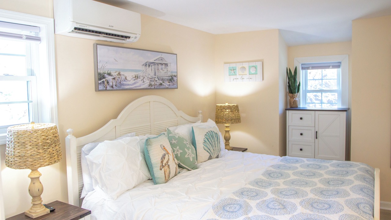 Photo of Bedroom in Cape Neddick