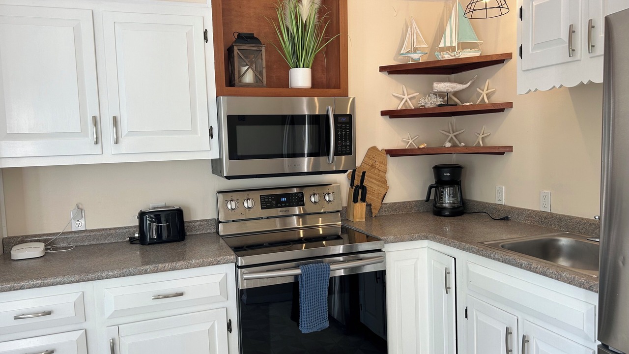Photo of Kitchen in Cape Neddick