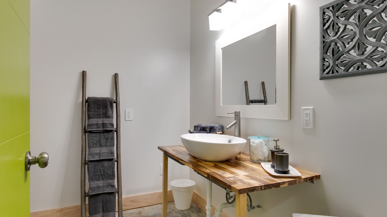 Photo of Bathroom in Stonehouse