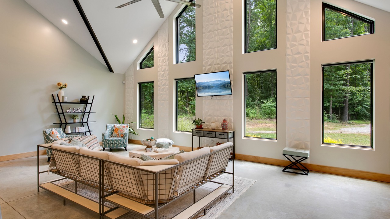 Photo of Livingroom in Stonehouse