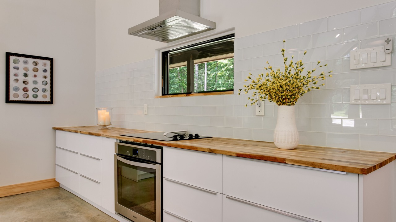 Photo of Kitchen in Stonehouse