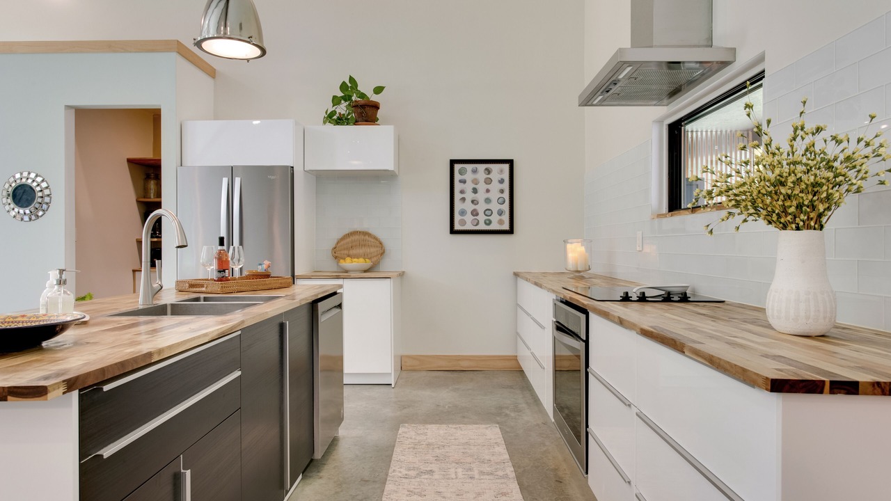 Photo of Kitchen in Stonehouse