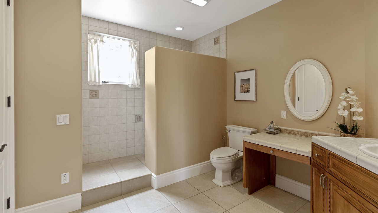 Photo of Bathroom in North Tustin