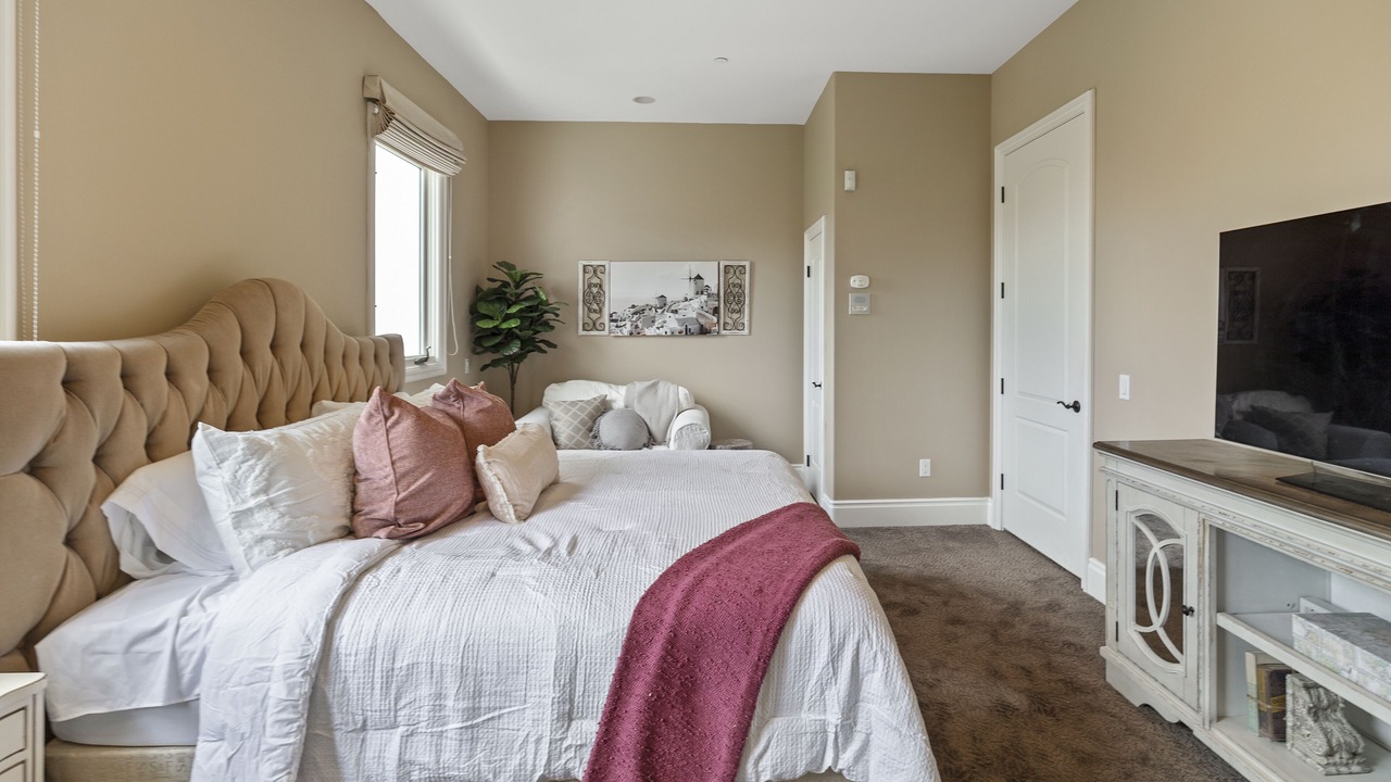 Photo of Bedroom in North Tustin