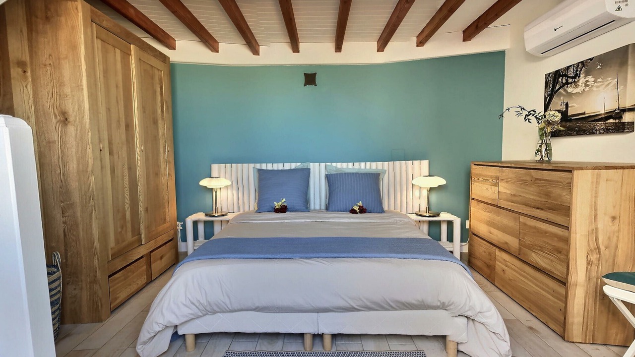 Photo of Bedroom in Theza