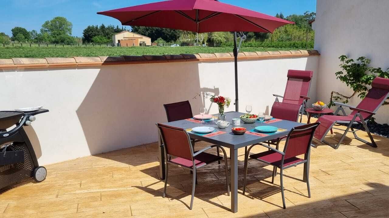 Photo of Outdoor in Theza